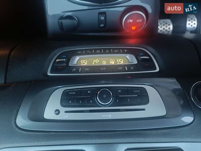 Минивэн Renault Scenic XMOD 2014 в Луцке фото 22 Минивэн Renault Scenic XMOD 2014 в Луцке
