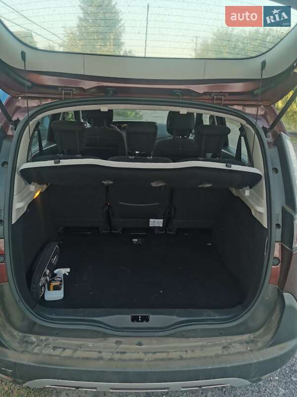 Мінівен Renault Scenic XMOD 2013 в Карлівці