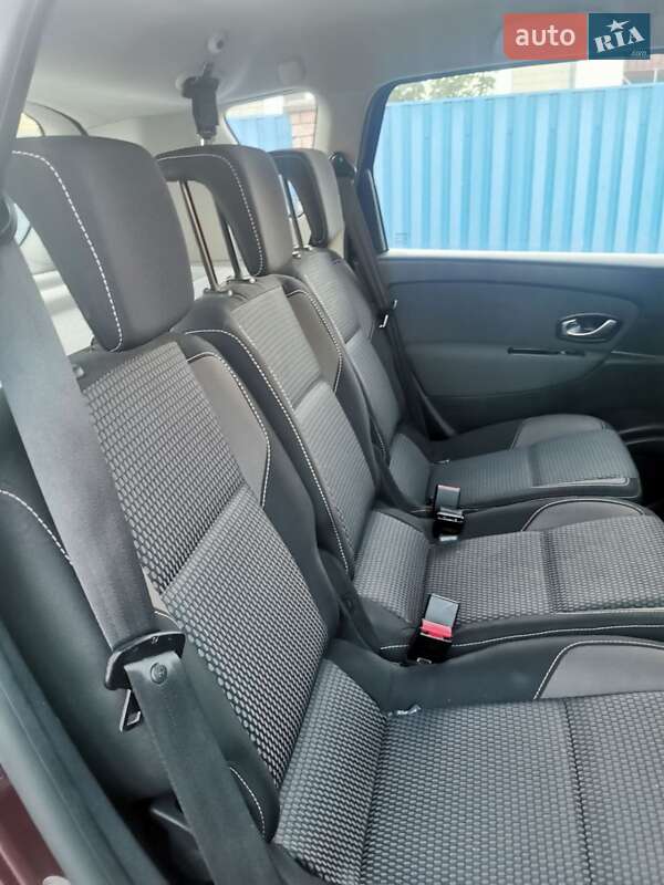 Мінівен Renault Scenic XMOD 2013 в Карлівці