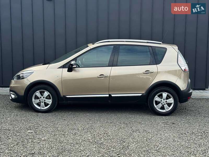 Мінівен Renault Scenic XMOD 2015 в Луцьку