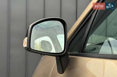 Минивэн Renault Scenic XMOD 2015 в 