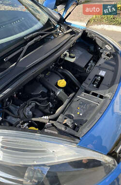 Минивэн Renault Scenic XMOD 2013 в 