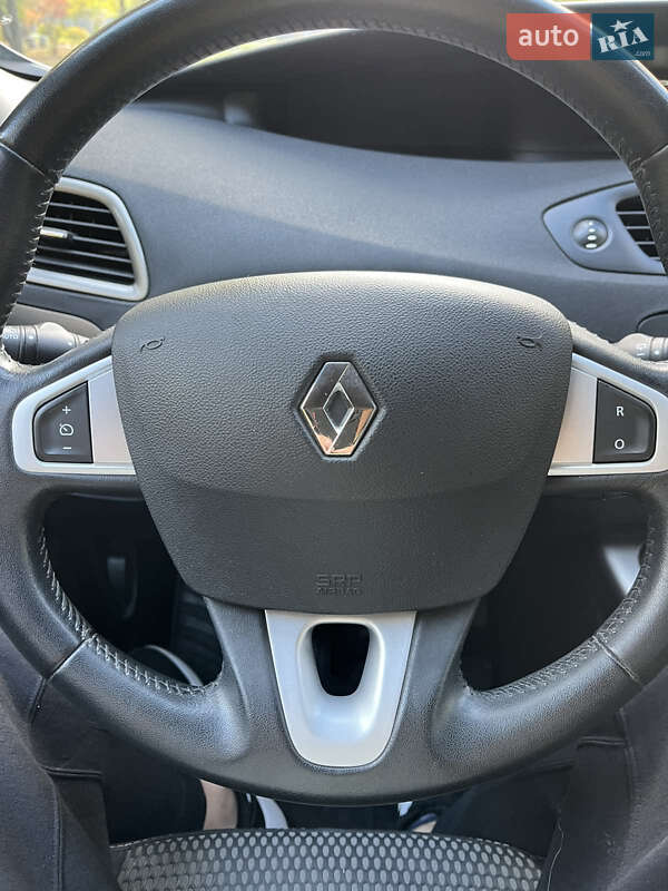 Мінівен Renault Scenic XMOD 2013 в Хоролі