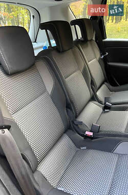 Минивэн Renault Scenic XMOD 2013 в 