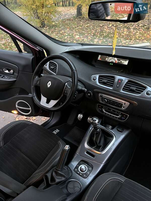 Мінівен Renault Scenic XMOD 2013 в Рівному