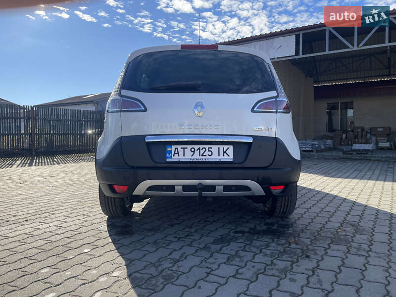 Минивэн Renault Scenic XMOD 2013 в Калуше