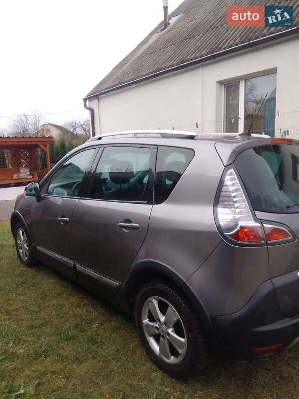 Renault Scenic XMOD 2014