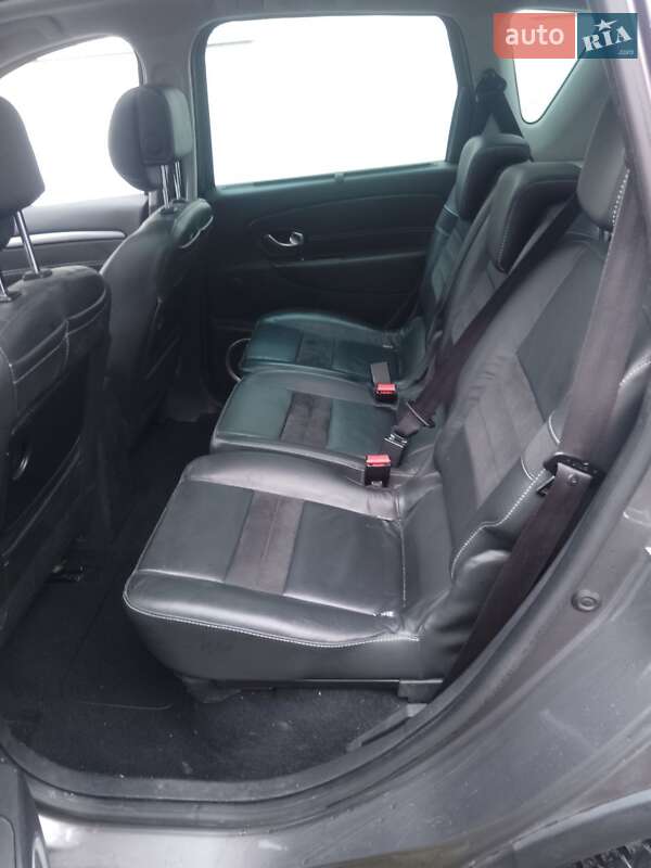 Минивэн Renault Scenic XMOD 2014 в Старой Выжевке