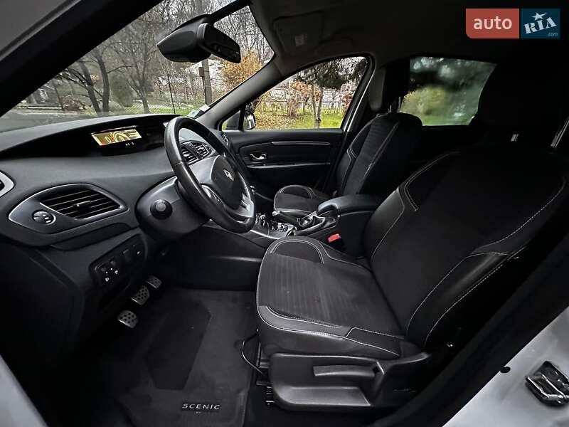 Мінівен Renault Scenic XMOD 2015 в Львові