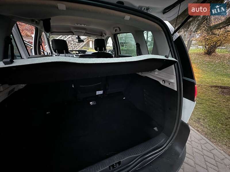 Мінівен Renault Scenic XMOD 2015 в Львові