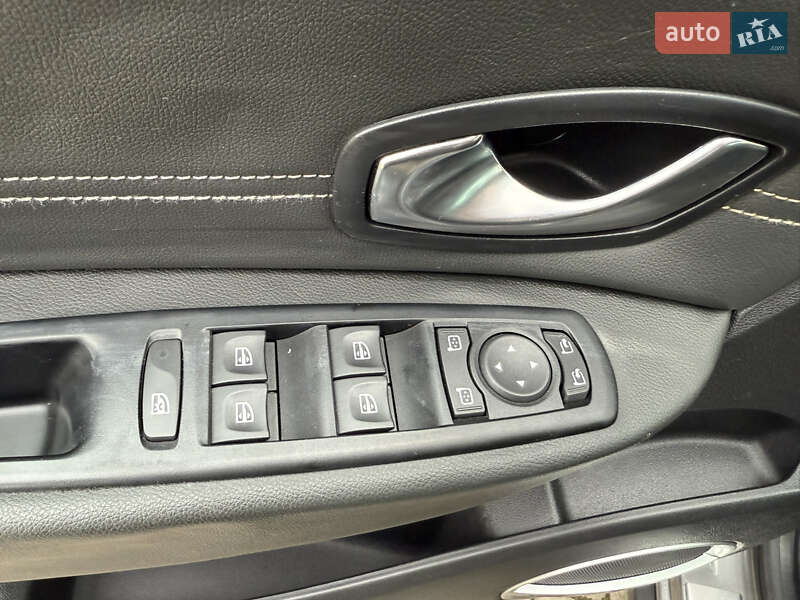 Минивэн Renault Scenic XMOD 2013 в Ровно