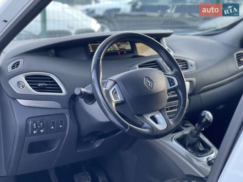 Мінівен Renault Scenic XMOD 2013 в Бердичеві