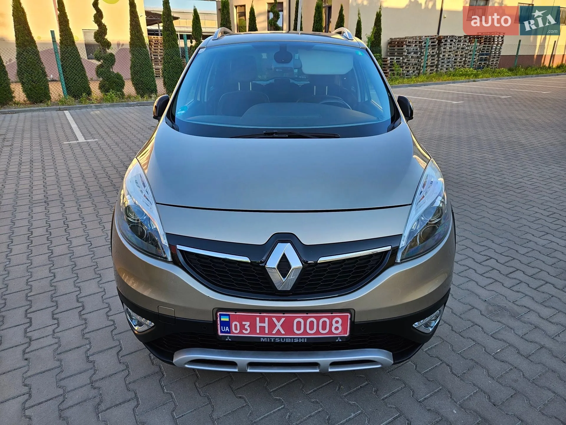 2014 Renault Scenic - мініатюра 2