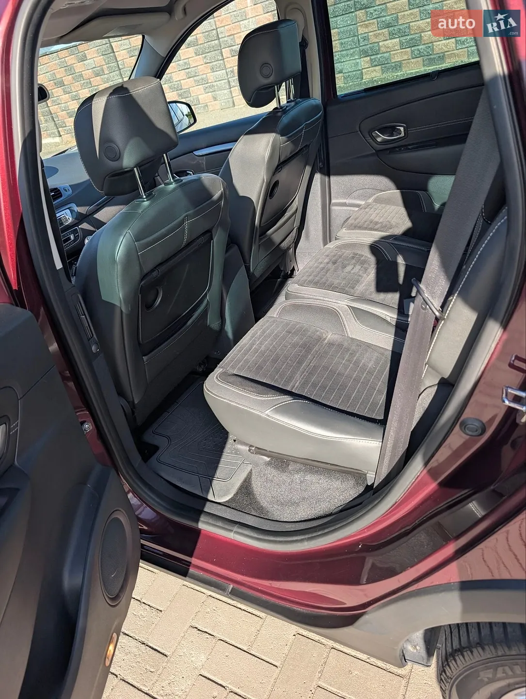 2014 Renault Scenic - мініатюра 12