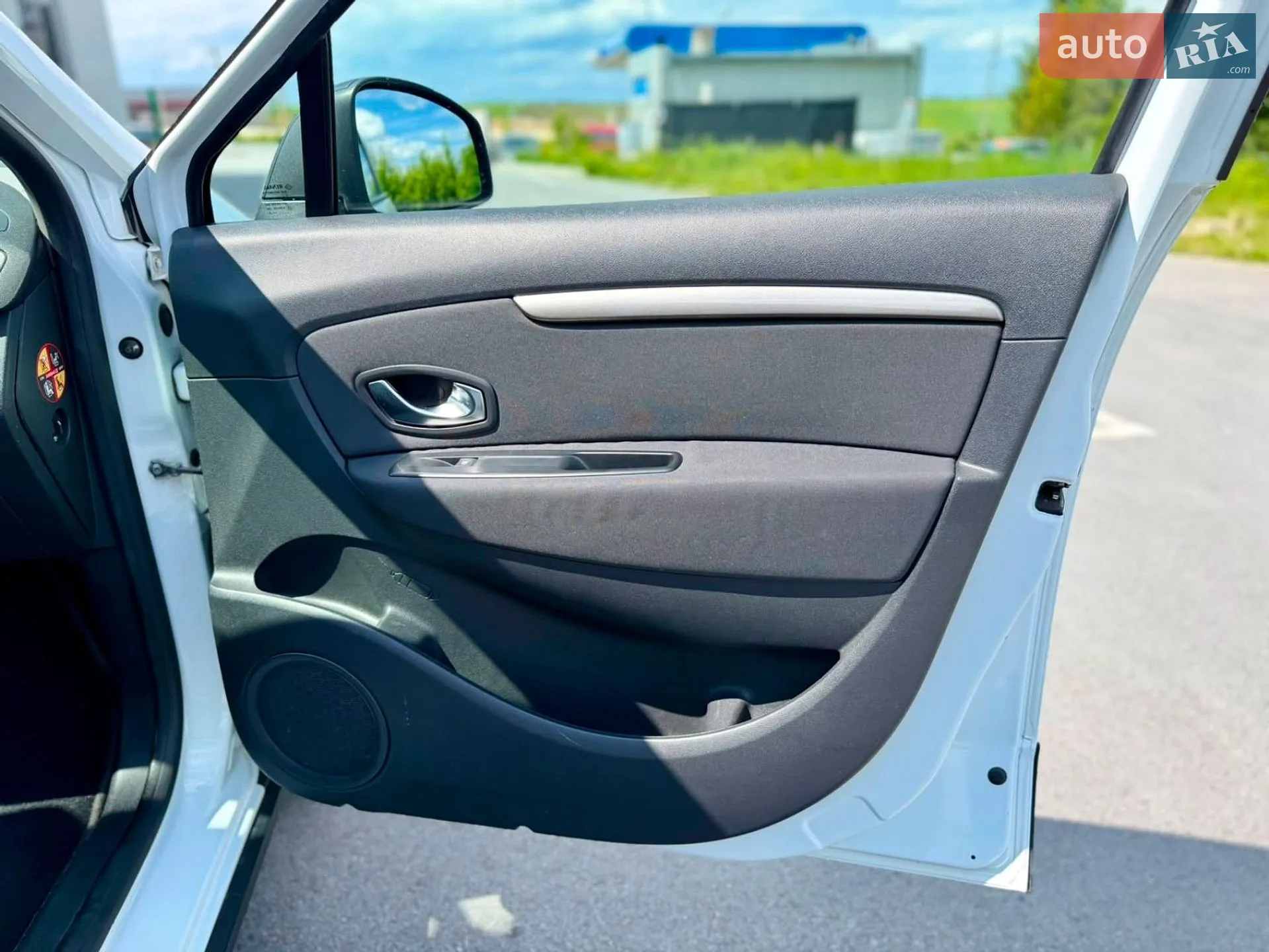 2014 Renault Scenic - мініатюра 41