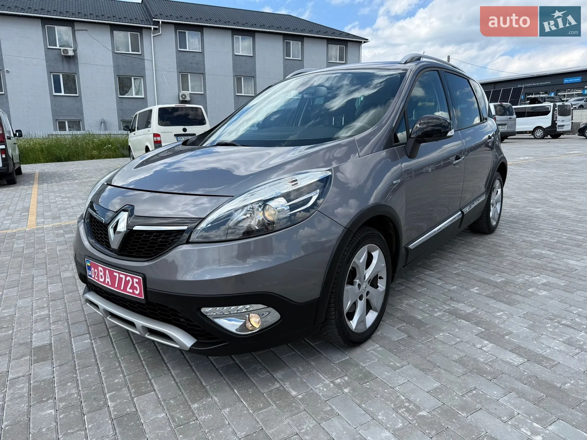 2013 Renault Scenic - мініатюра 2