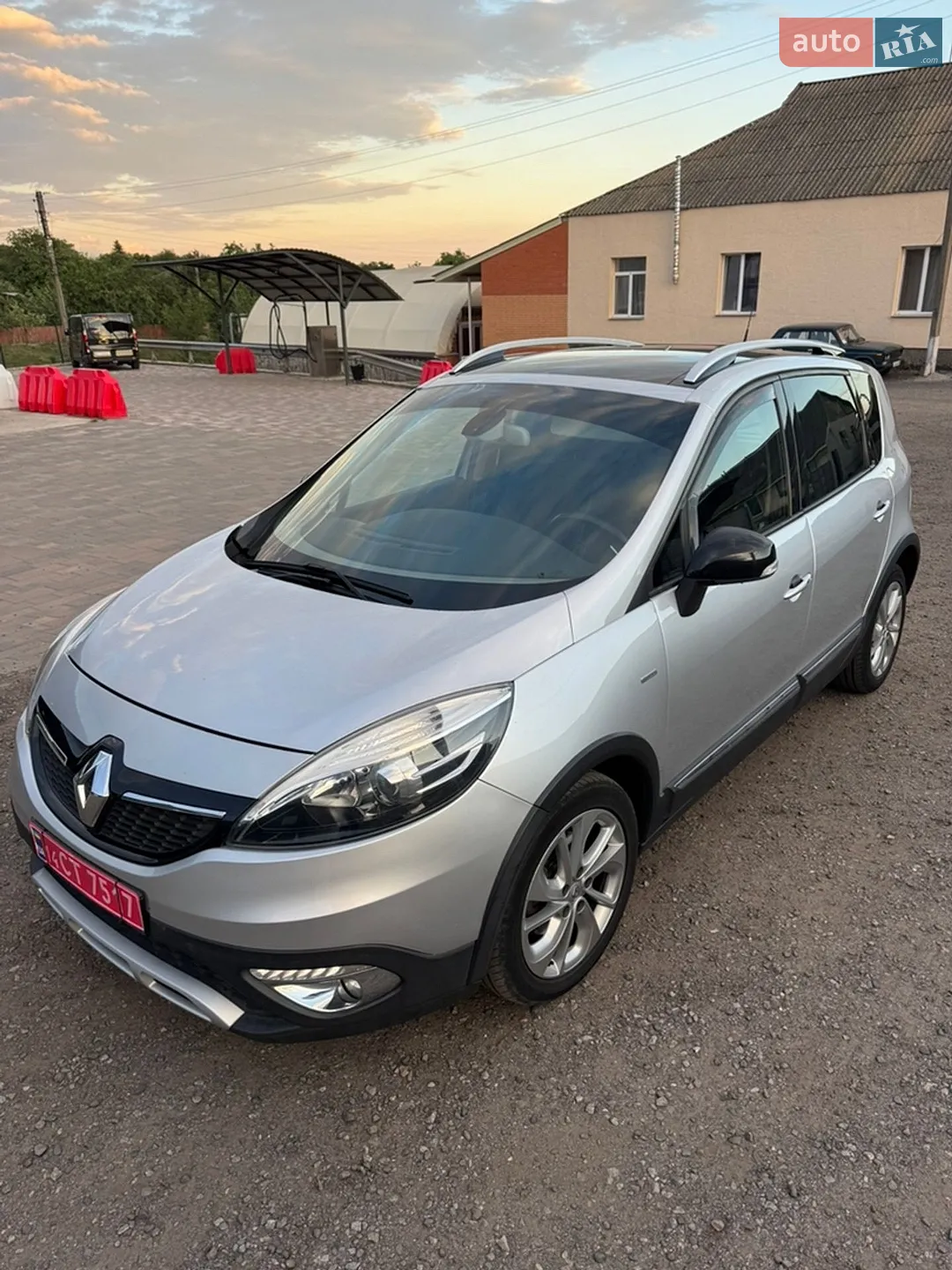 2013 Renault Scenic - мініатюра 17