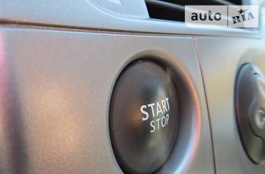 Минивэн Renault Scenic 2009 в 