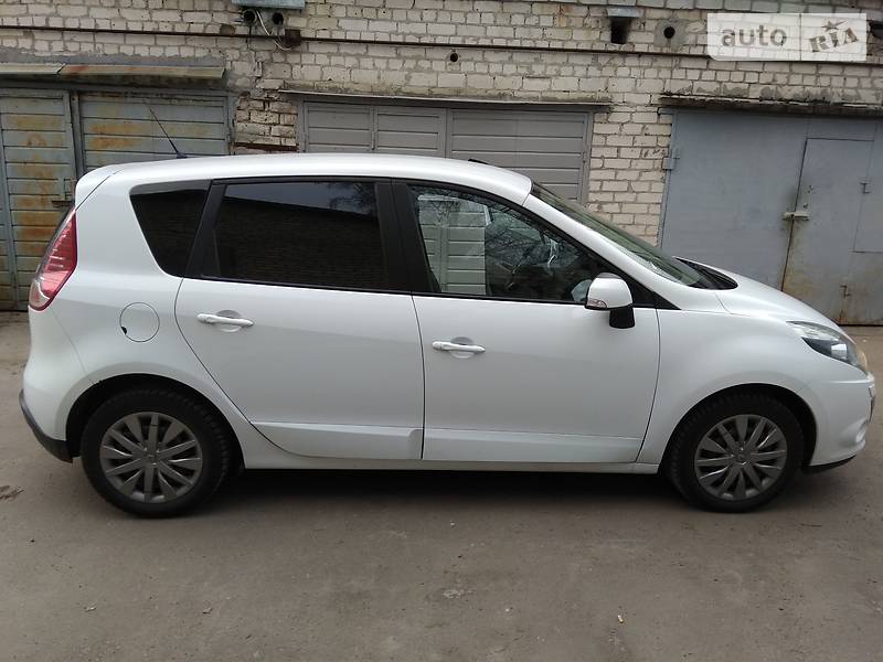 Мінівен Renault Scenic 2011 в Харкові