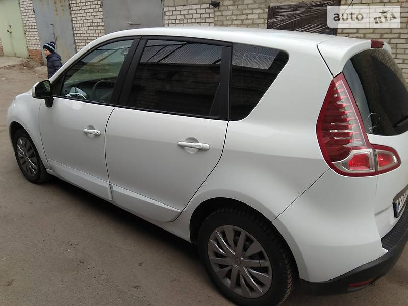 Мінівен Renault Scenic 2011 в Харкові