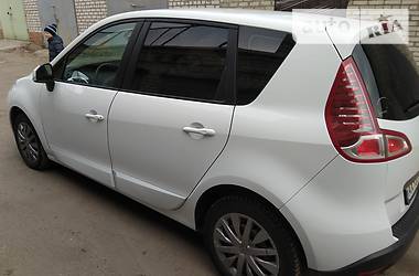 Минивэн Renault Scenic 2011 в Харькове