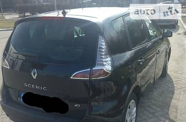 Хэтчбек Renault Scenic 2013 в Львове