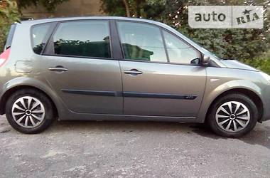 Хетчбек Renault Scenic 2005 в Львові