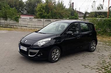Минивэн Renault Scenic 2011 в Черновцах
