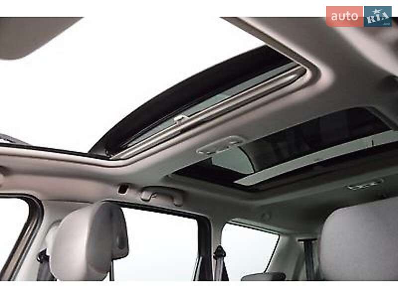 Мінівен Renault Scenic 2012 в Києві фото 10 Мінівен Renault Scenic 2012 в Києві