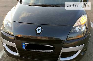 Хэтчбек Renault Scenic 2010 в Ровно