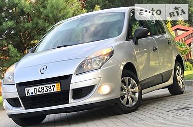 Минивэн Renault Scenic 2011 в Дрогобыче