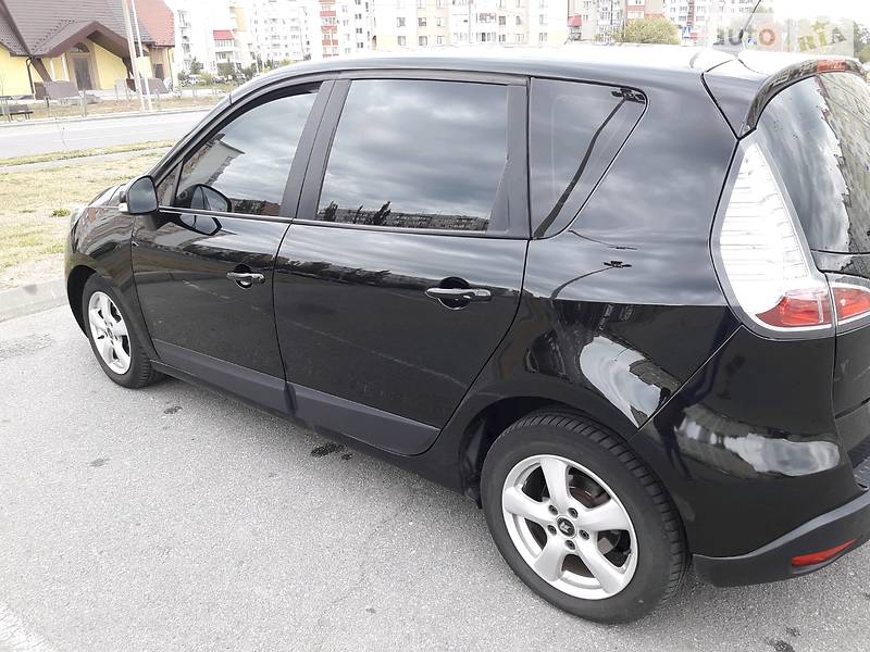 Мінівен Renault Scenic 2012 в Івано-Франківську фото 15 Мінівен Renault Scenic 2012 в Івано-Франківську