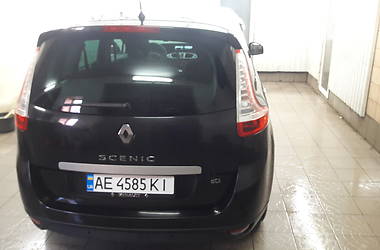 Минивэн Renault Scenic 2010 в Каменском