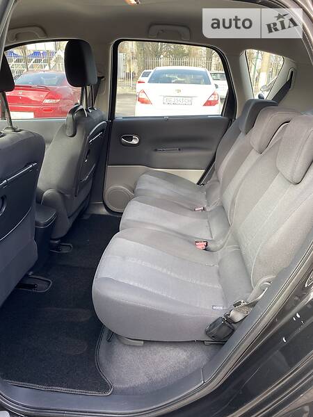 Хэтчбек Renault Scenic 2008 в Николаеве фото 18 Хэтчбек Renault Scenic 2008 в Николаеве