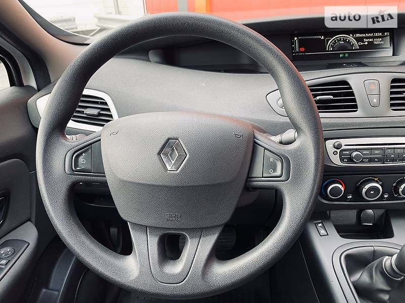 Хетчбек Renault Scenic 2014 в Києві