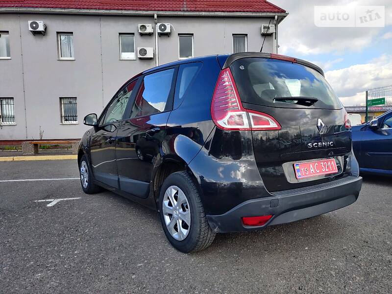 Хетчбек Renault Scenic 2010 в Києві