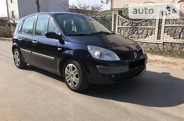 Хэтчбек Renault Scenic 2007 в 