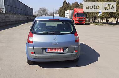 Хетчбек Renault Scenic 2007 в 