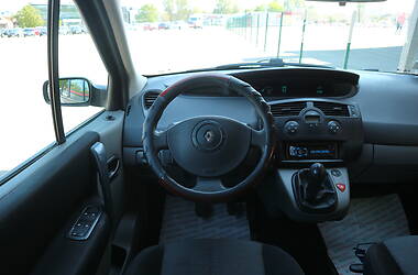 Минивэн Renault Scenic 2006 в 