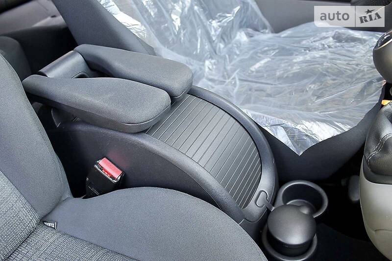Мінівен Renault Scenic 2006 в Бурштині