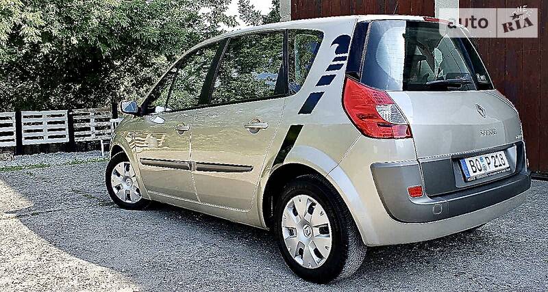 Мінівен Renault Scenic 2006 в Бурштині