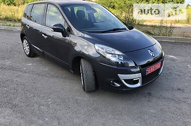 Минивэн Renault Scenic 2009 в Ровно