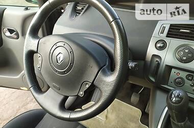 Хэтчбек Renault Scenic 2004 в Коростене