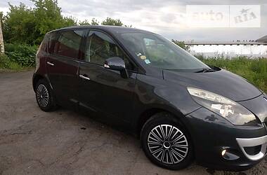 Универсал Renault Scenic 2009 в Ровно