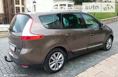 Универсал Renault Scenic 2012 в Черновцах