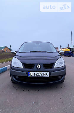 Минивэн Renault Scenic 2007 в Южном