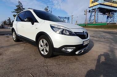 Хэтчбек Renault Scenic 2015 в Каменском