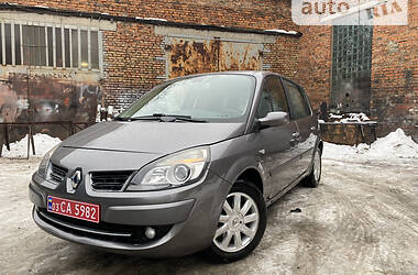 Хэтчбек Renault Scenic 2009 в Львове