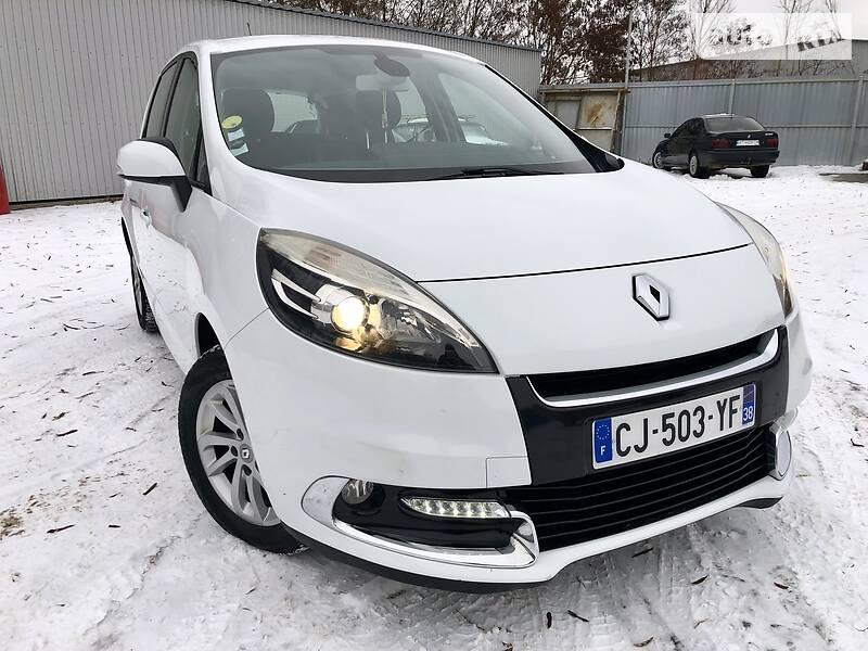 Хэтчбек Renault Scenic 2012 в Хмельницком