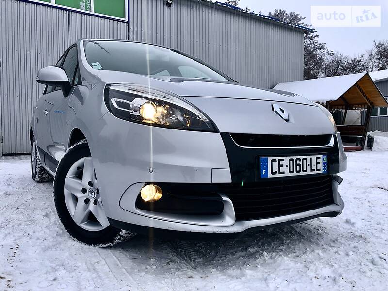 Хэтчбек Renault Scenic 2012 в Хмельницком